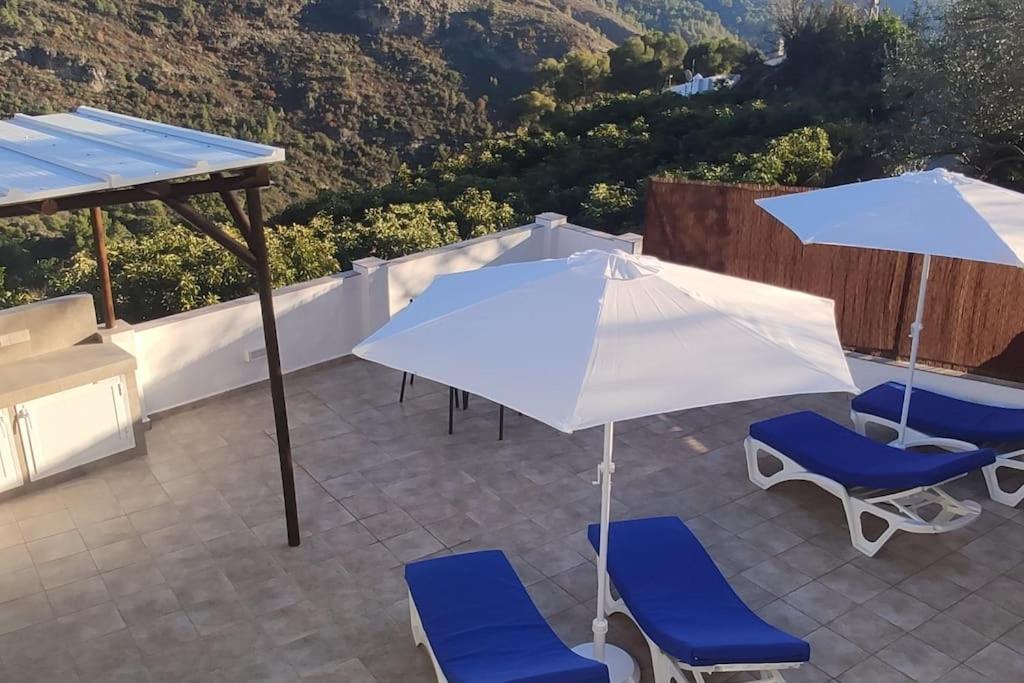 Villa Victoria Rio De La Miel Nerja Bagian luar foto